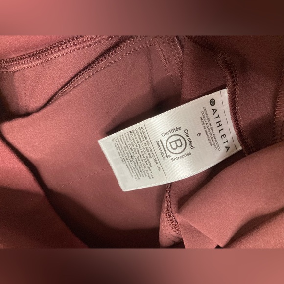 Athleta Endless High Rise Pant Size 6 Style 533636 Maroon Red tapered Stretch - Picture 6 of 9